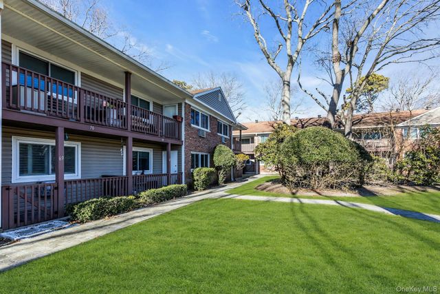 40 4 Street W 67, Patchogue, NY 11772