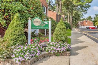 40 4 Street W 67, Patchogue, NY 11772