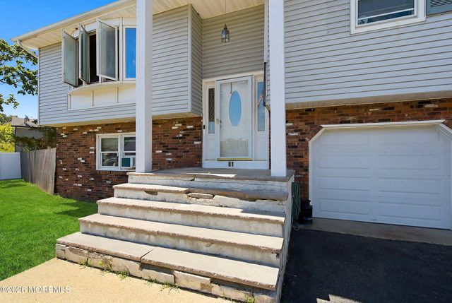 81 Elm Street, Beachwood, NJ 08722
