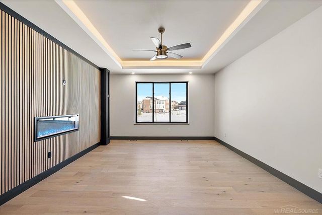 42528 Saddle Lane, Sterling Heights, MI 48314