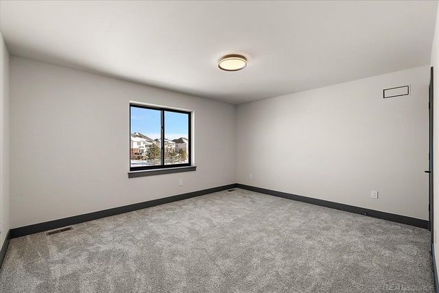 42528 Saddle Lane, Sterling Heights, MI 48314