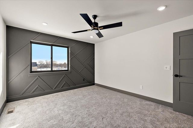 42528 Saddle Lane, Sterling Heights, MI 48314