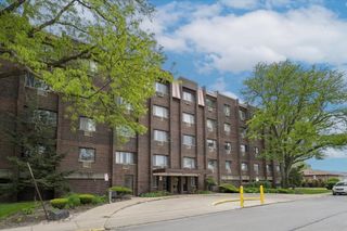 8455 W Leland Avenue 204, Chicago, IL 60656