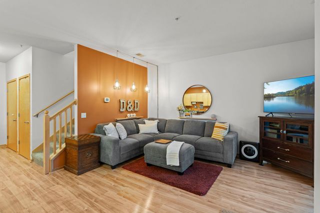 2900 11th Avenue S 1009, Minneapolis, MN 55407