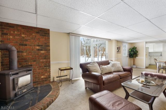 108 HILLSIDE TERRACE EAST, Mansfield Twp., NJ 07840