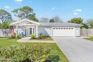 1220 10TH Street N, Jacksonville Beach, FL 32250
