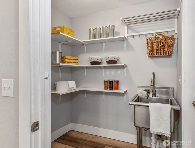 231 Resolute Lane, Port Ludlow, WA 98365