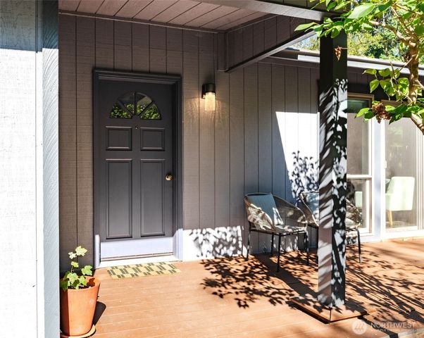 231 Resolute Lane, Port Ludlow, WA 98365