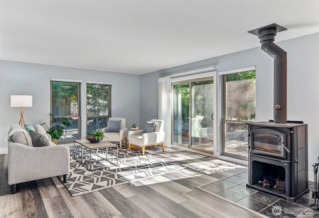 231 Resolute Lane, Port Ludlow, WA 98365