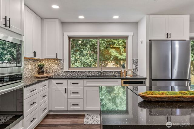 231 Resolute Lane, Port Ludlow, WA 98365