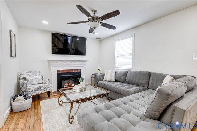 2109 Dumbarton Rd, Henrico, VA 23228