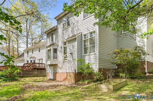 4704 Cedar Cliff Rd, Chester, VA 23831