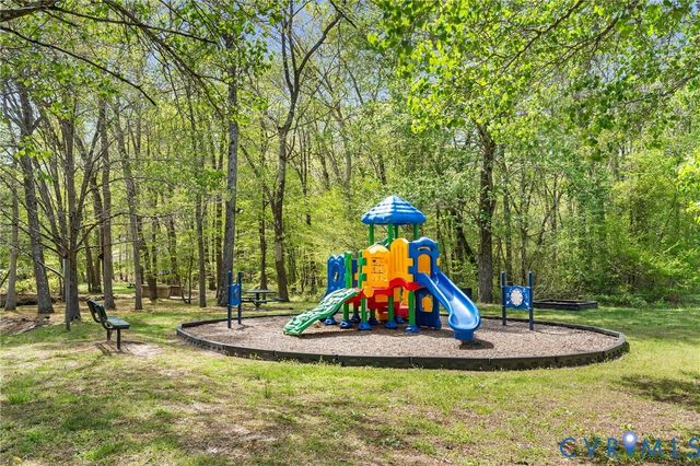 4704 Cedar Cliff Rd, Chester, VA 23831