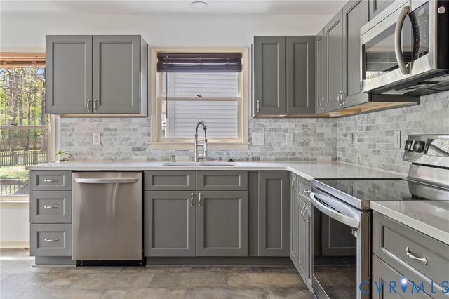 4704 Cedar Cliff Rd, Chester, VA 23831