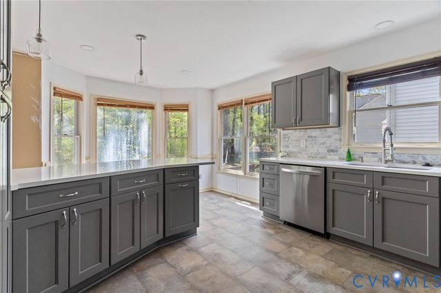4704 Cedar Cliff Rd, Chester, VA 23831