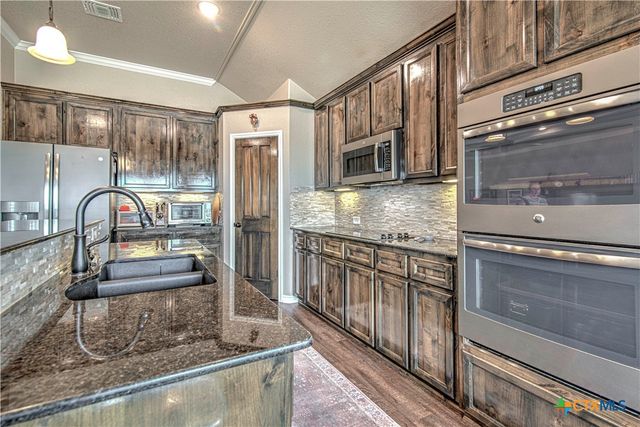 1120 Dark Wood Drive, Harker Heights, TX 76548