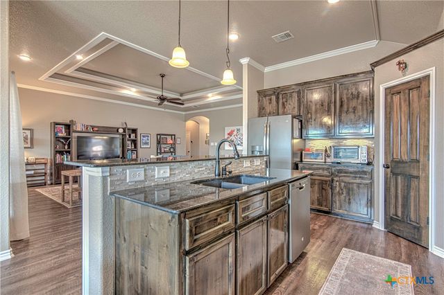 1120 Dark Wood Drive, Harker Heights, TX 76548