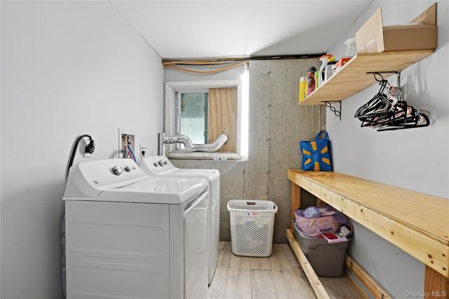 23 Hazelwood Road N, Wurtsboro, NY 12790