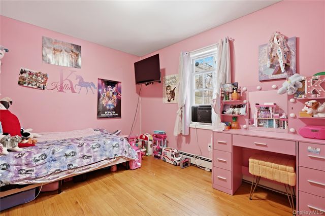 23 Hazelwood Road N, Wurtsboro, NY 12790