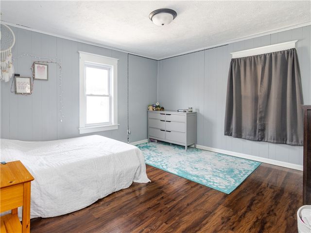 974 Coleman Ave, Sharpsville, PA 16150