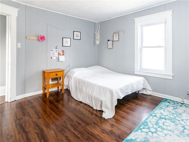 974 Coleman Ave, Sharpsville, PA 16150