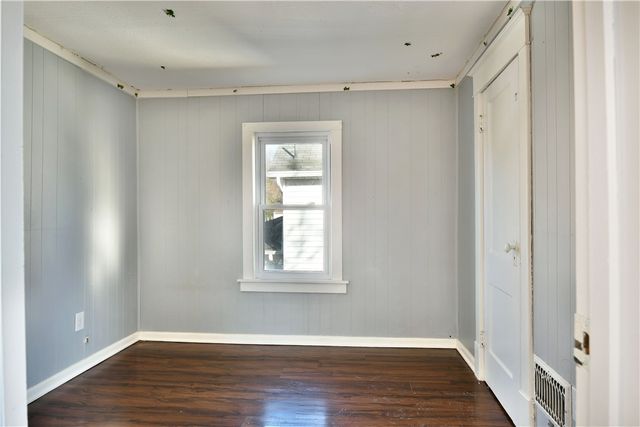 974 Coleman Ave, Sharpsville, PA 16150