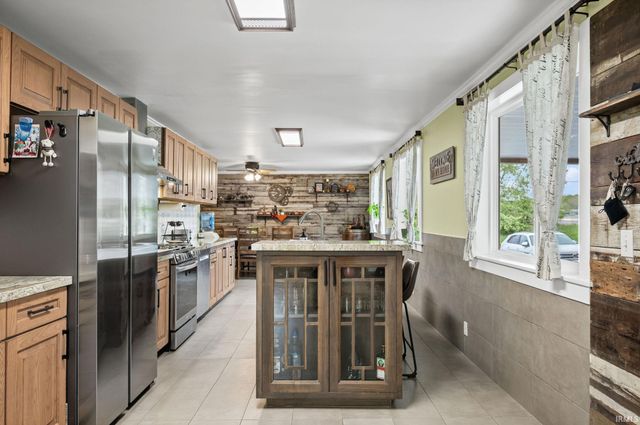 2848 Barton Beach Road, Lafayette, IN 47905