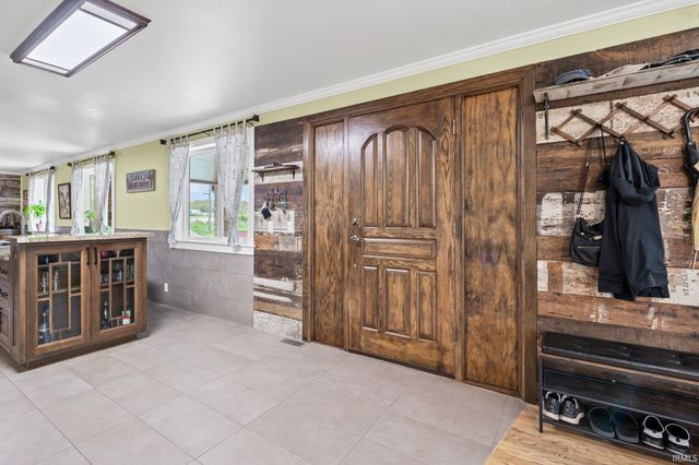 2848 Barton Beach Road, Lafayette, IN 47905