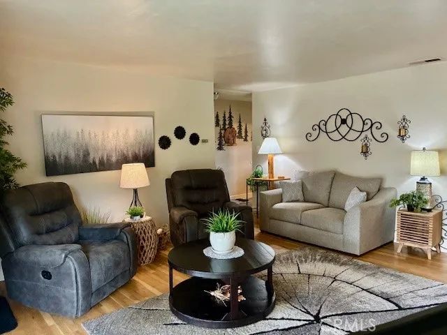 1010 W Cedar Street, Willows, CA 95988