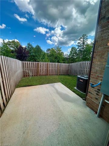 4722 Willowstone Drive, High Point, NC 27265