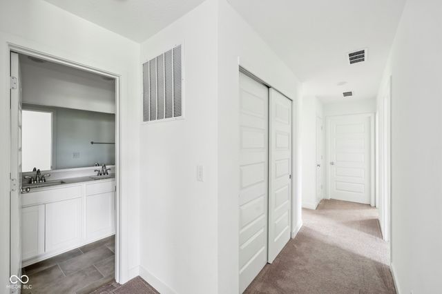 17255 Gresham Lane, Westfield, IN 46074