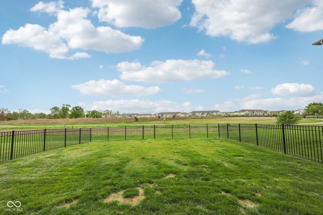 17255 Gresham Lane, Westfield, IN 46074