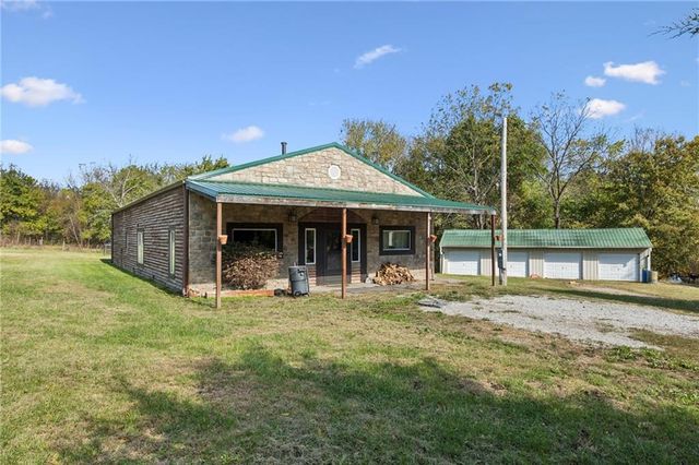 977 NW 1651 Road, Bates City, MO 64011