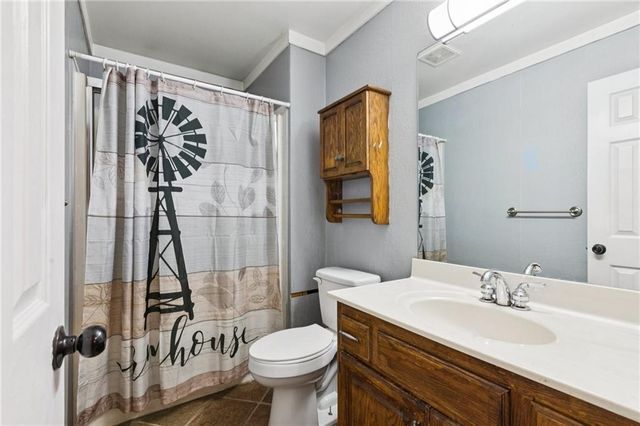 977 NW 1651 Road, Bates City, MO 64011