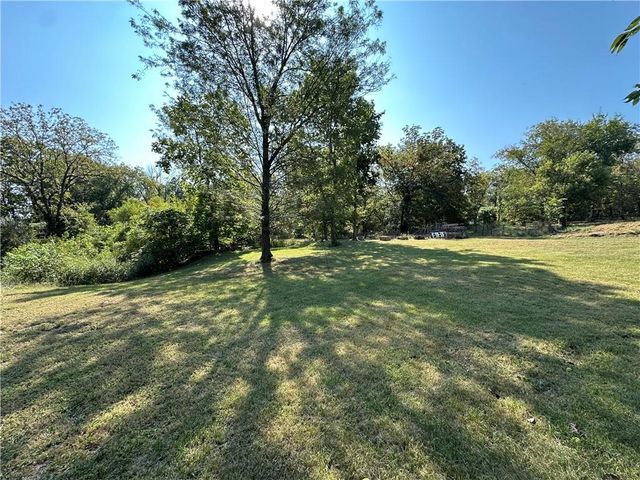 977 NW 1651 Road, Bates City, MO 64011