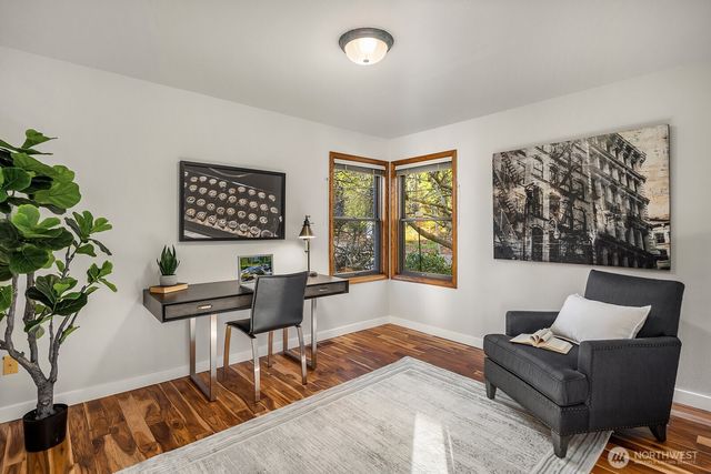 8305 44th Avenue SW, Seattle, WA 98136