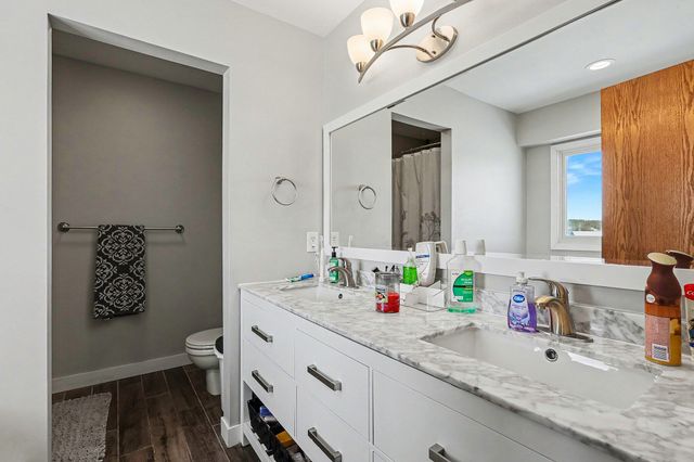 5125 56th Avenue, Blendon Twp, MI 49426