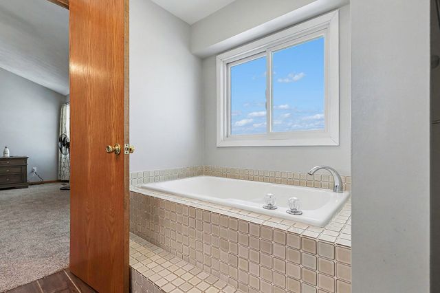 5125 56th Avenue, Blendon Twp, MI 49426