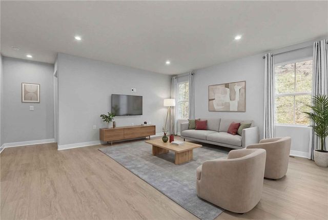 20 Maple Hill, South Franklin, PA 15301