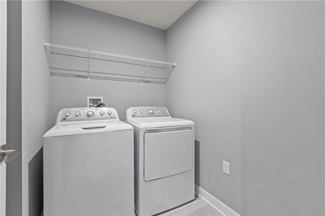 20 Maple Hill, South Franklin, PA 15301