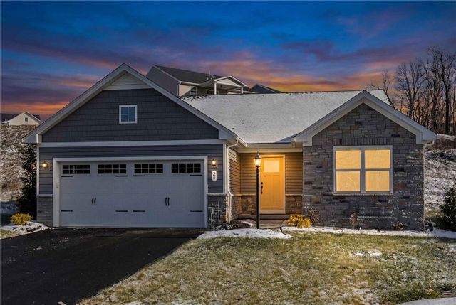 20 Maple Hill, South Franklin, PA 15301