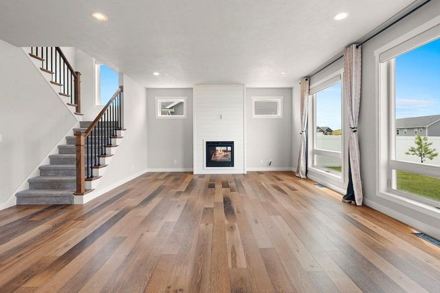 N9239 LAURA STREET, Appleton, WI 54915
