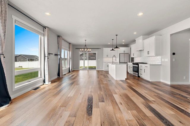 N9239 LAURA STREET, Appleton, WI 54915