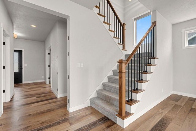 N9239 LAURA STREET, Appleton, WI 54915