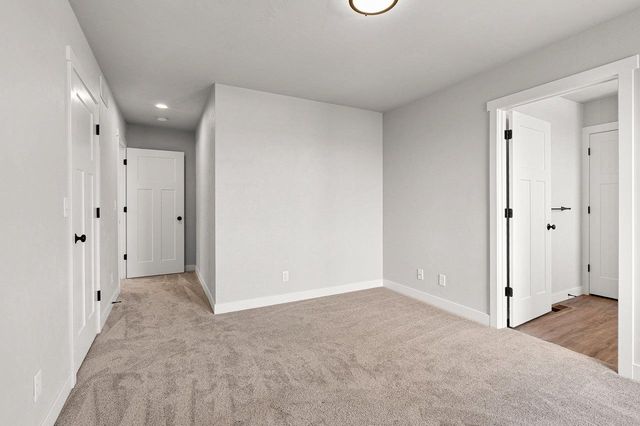 N9239 LAURA STREET, Appleton, WI 54915
