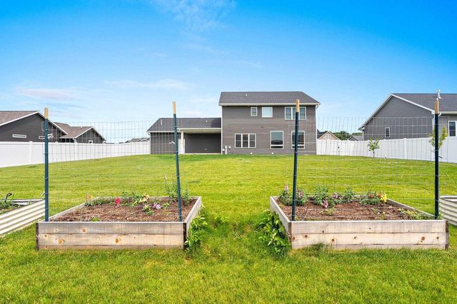 N9239 LAURA STREET, Appleton, WI 54915