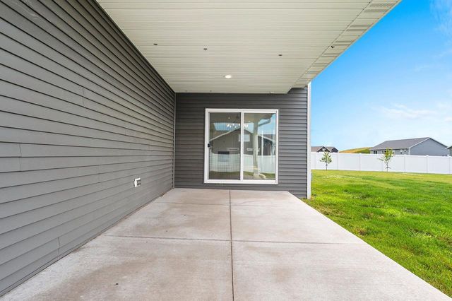 N9239 LAURA STREET, Appleton, WI 54915