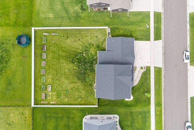 N9239 LAURA STREET, Appleton, WI 54915