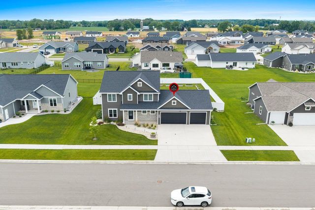 N9239 LAURA STREET, Appleton, WI 54915