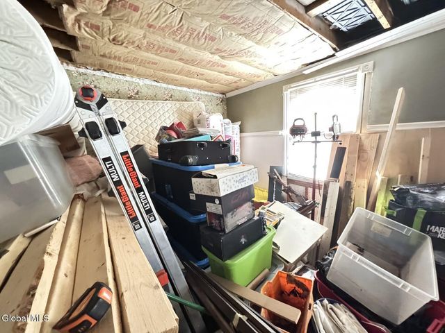 32 Ray Street, Niskayuna, NY 12309